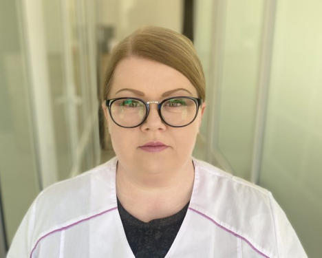 doctor-dermatologist